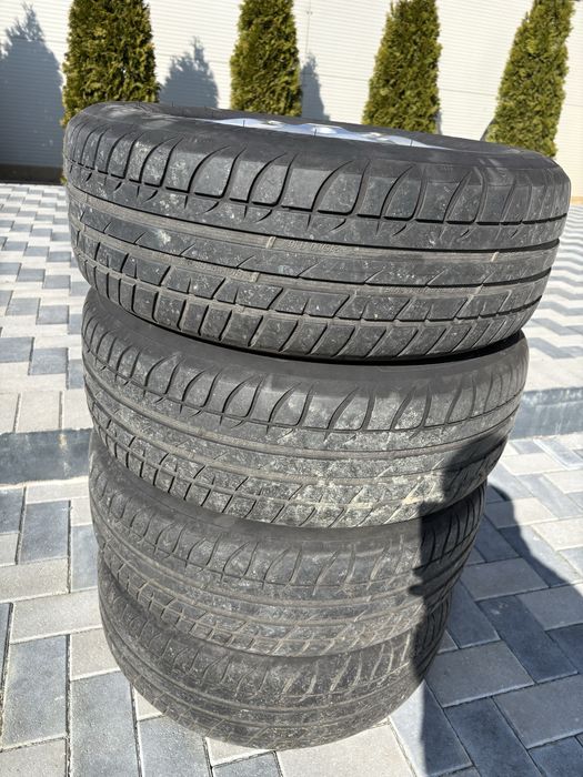 Vand jante aliaj cu tot cu anvelope!