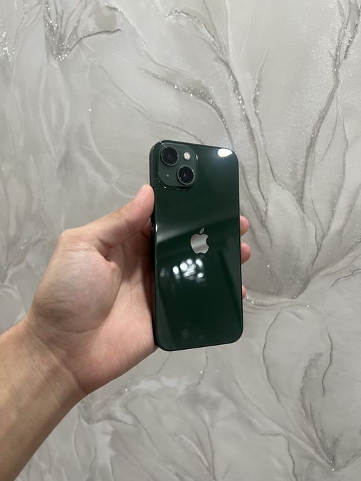 Продам iPhone 13 128gb в идеальном состоянии