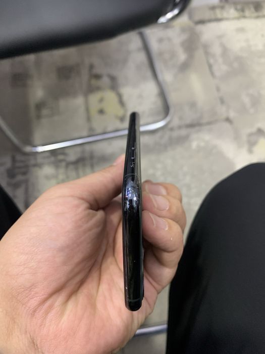 Sotiladi Iphone 11 pro 64 GB Green