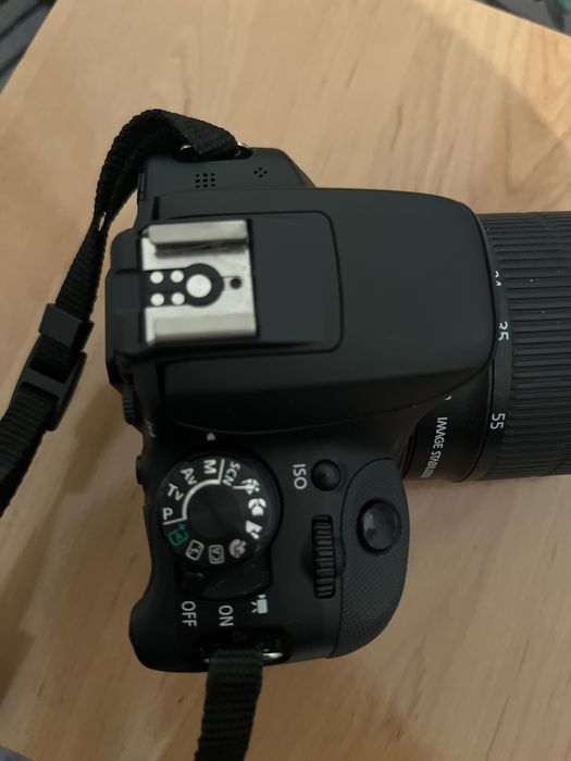 Canon 100D в отличном состояний