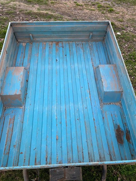 Vând remorcă 750kg