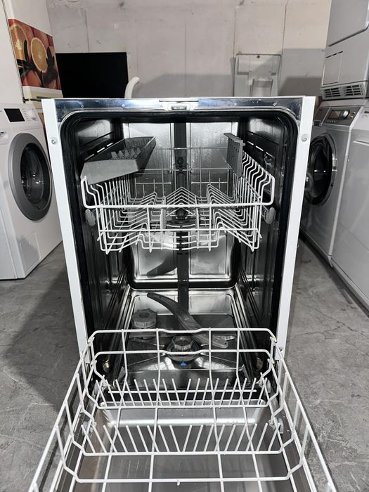 Съдомиялна +гаранция. Тясна малка 45см за вграждане. Доставка за София