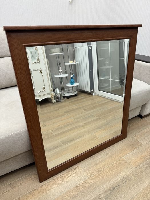 Продается зеркало