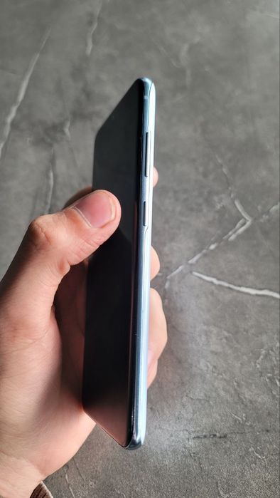 SAMSUNG S20 5G 12+8/128GB