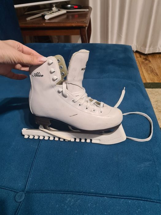 Коньки  для девочки