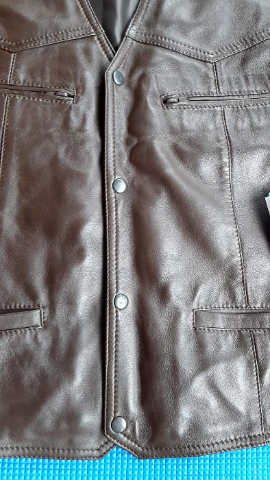 Vesta piele naturala, noua cu eticheta, maro, marime 50, barbateasca