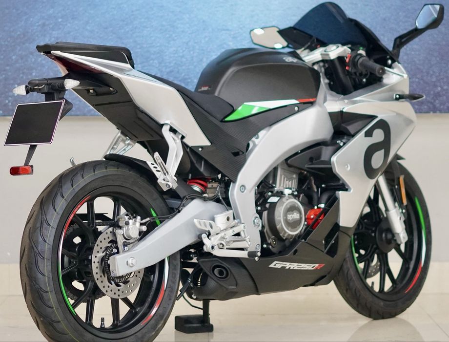 Мотоцикл Aprilia GPR250R ABS заказ