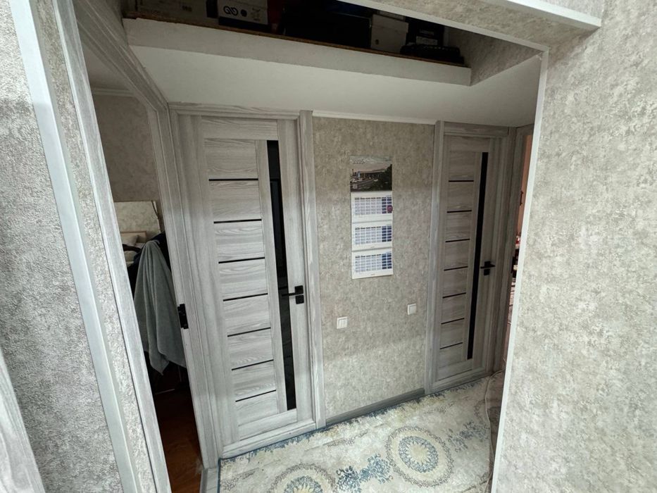 Каартира сергели 7 3/4/5 2х6 балкон 72000&