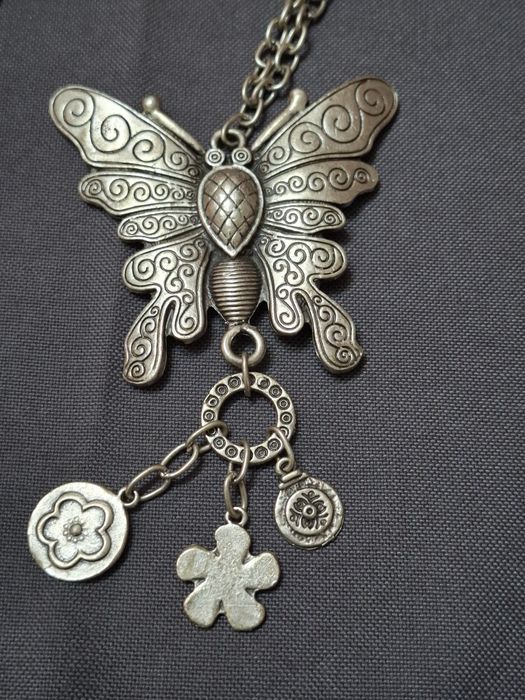 Vând bijuterie aliaj