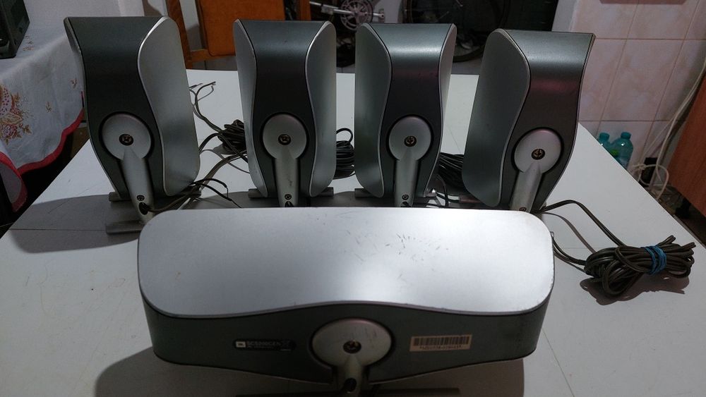 Sateliți jbl SCS200