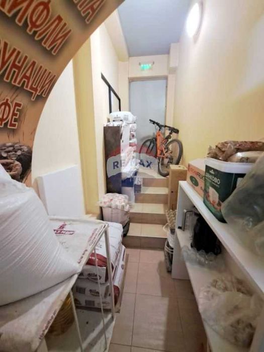 Продава се Магазин в Варна, Цветен квартал - 71 кв.м за 2324 €/кв.м - Снимка #5