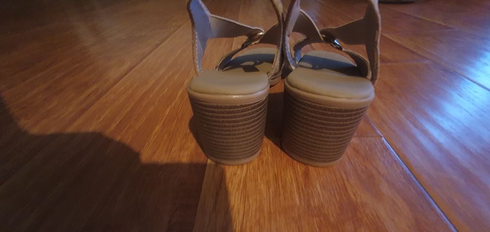 Sandale damă cu toc gros