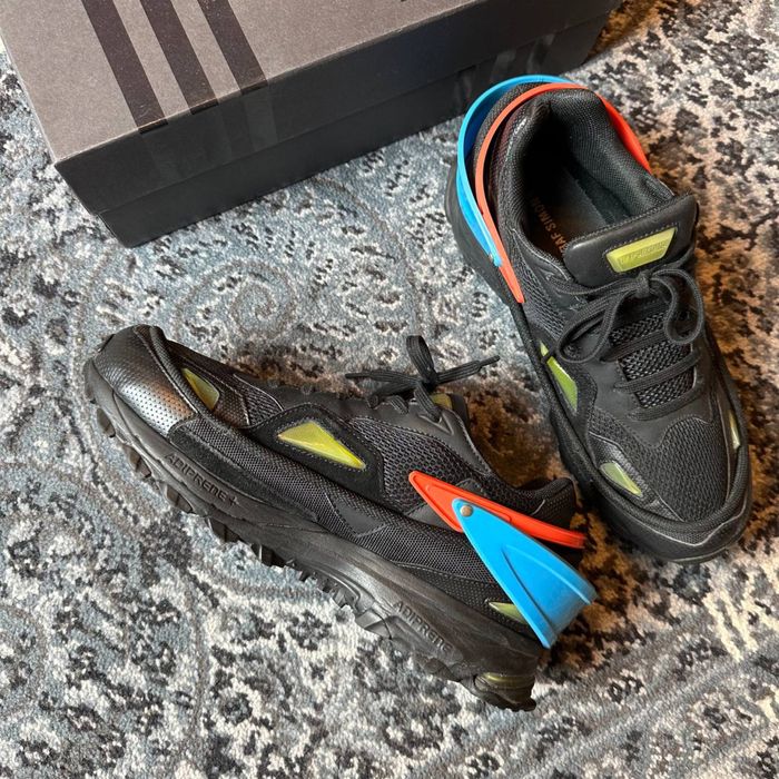 продам raf simons trail