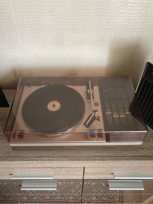 PHILIPS 22GF827/04  Грамофон  с усилвател и тонколона  VINTAGE