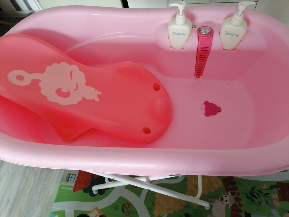 Вана за къпане със стойка