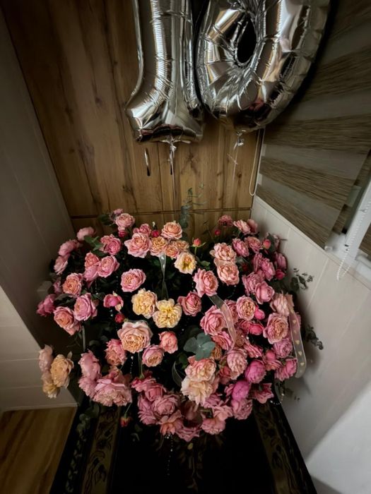 Свежие цветы композиция кашпо