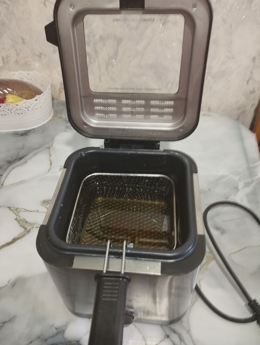 Продам фритюрницу