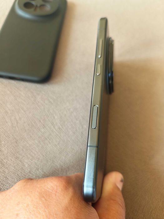 HONOR Magic 8 Pro  12GB RAM/512GB ROM на 6 цикъла на батерията е