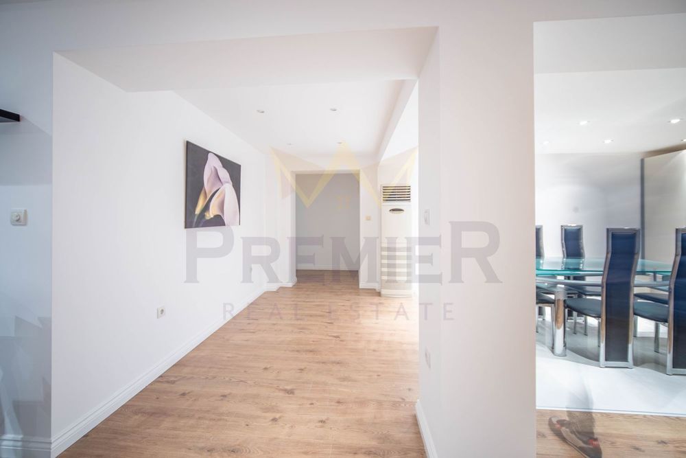 Многостаен в Бургас, област-гр.Свети Влас площ 240 цена 230000