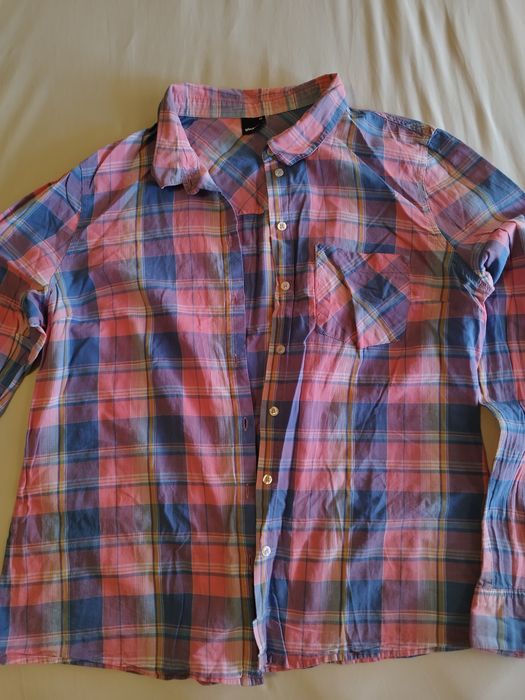 Дамски ризи по 5 лв.