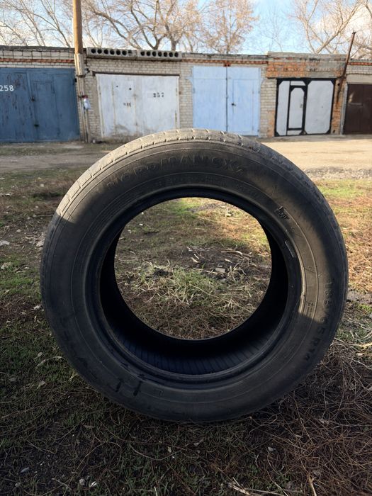 Продам два балона r14 nokian