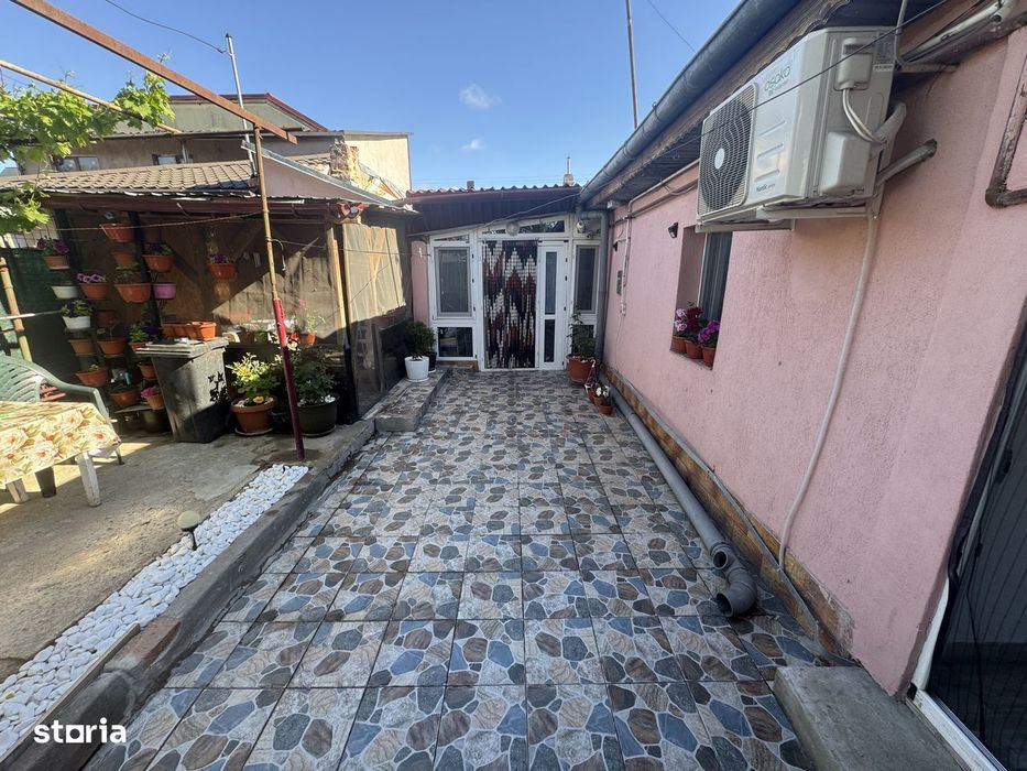 Casă cu pivniță și curte Sector 5 Soseaua Bucuresti-Magurele