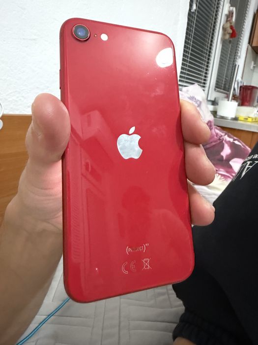 iphone SE Red product 64gb