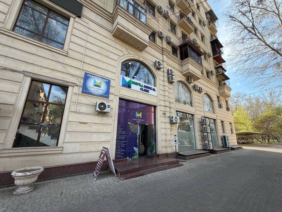 #Чиланзарский  район Ориентир: 6 квартал  Метро Мирзо Улугбек 480м2