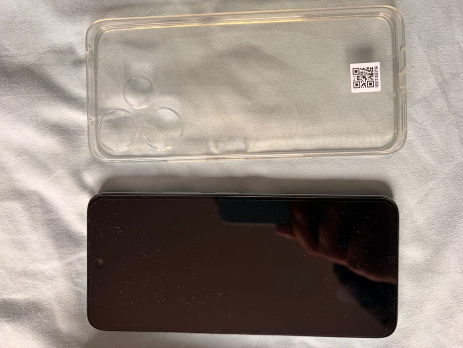 Продавам Xiaomi Redmi 13 в отлично състояние!
