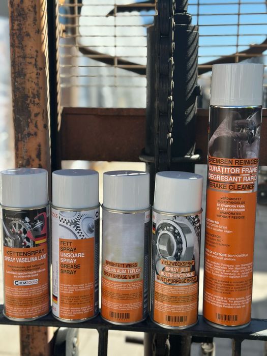 6 buc Spray vaselina 400ml -nu atrage praful,rezista apa sarata.