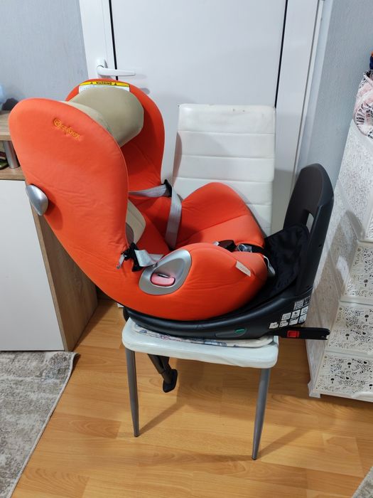 Столче за кола Sirona i-size 9-18кг