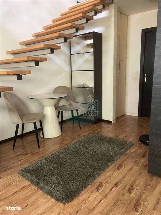 Casa cu 4 camere 3 bai si tersa in Sura Mare