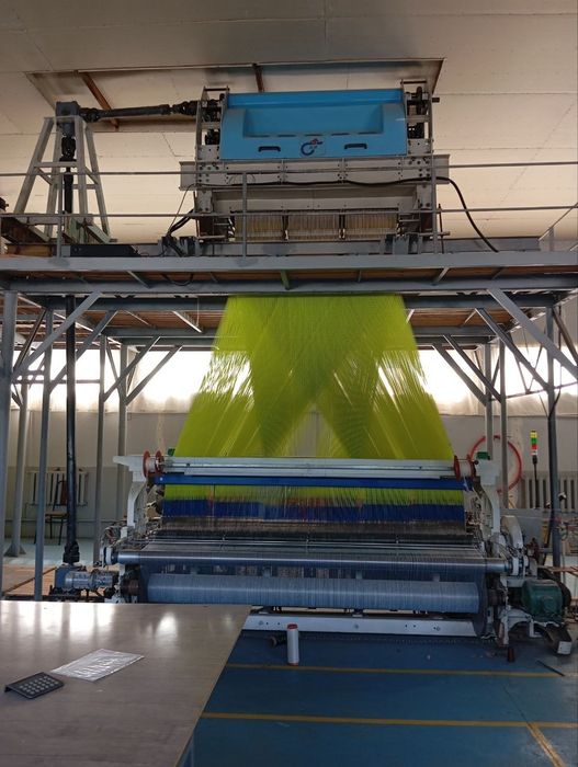 Жакарт станок сотилади токув снавалник хам бор сотилади