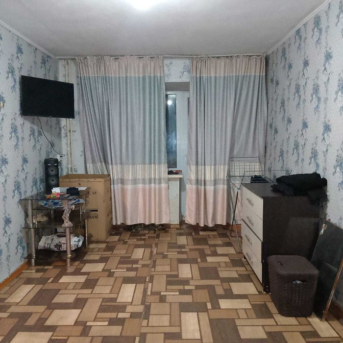 Продам 1 комн на 12мкр