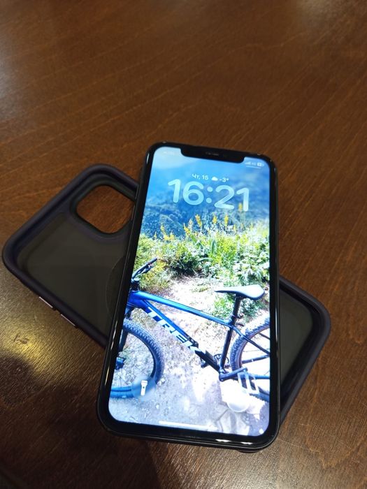 Iphone 11 акб 100% 128гб