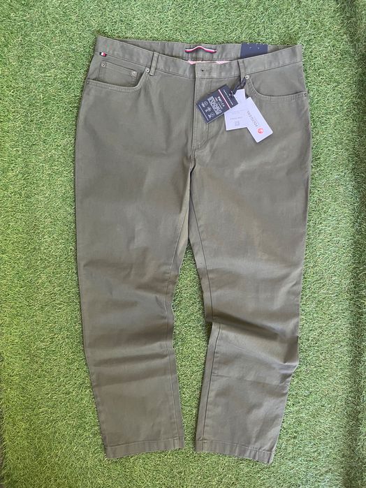 Мъжки дънки / панталон : Men's Tommy Hilfiger Denton Jean-Style Chinos 38х32