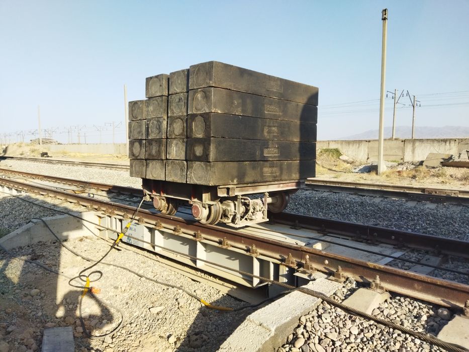 Весы автомобильные,вагонные