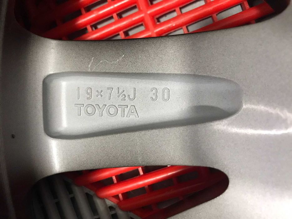 1x Janta Toyota Highlander R19  7.5Jx19 ET30 Lexus RX roata rezerva