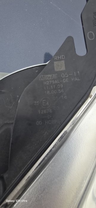 Far toyota avensis t27