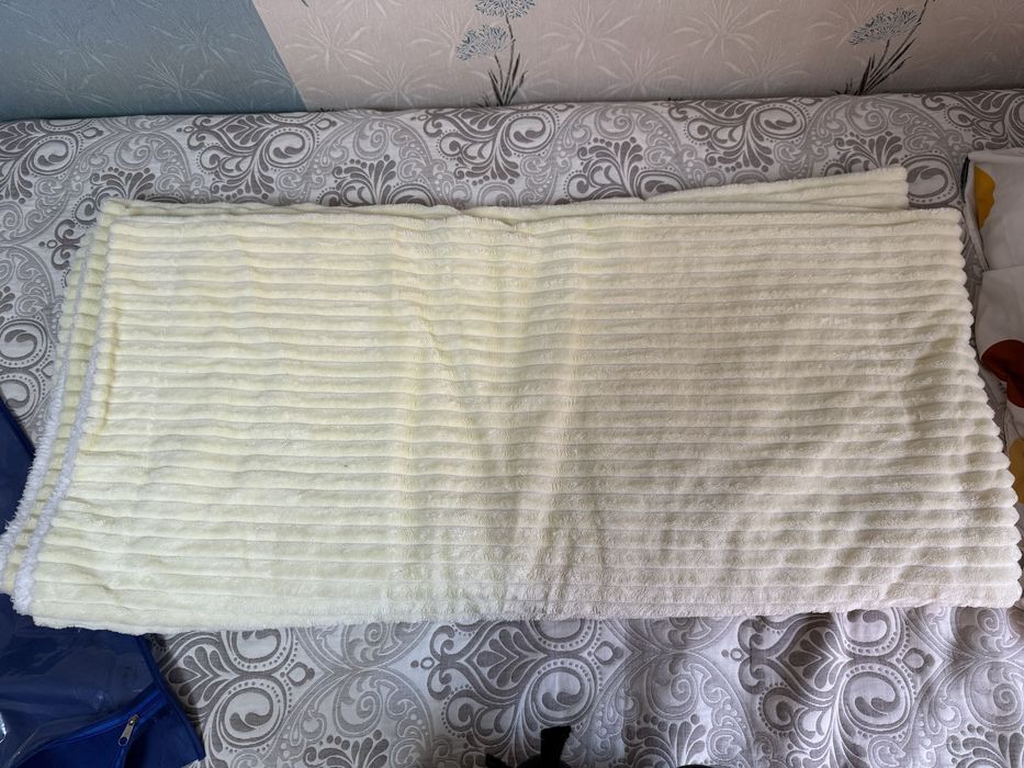 Продам Покрывало двуспальное