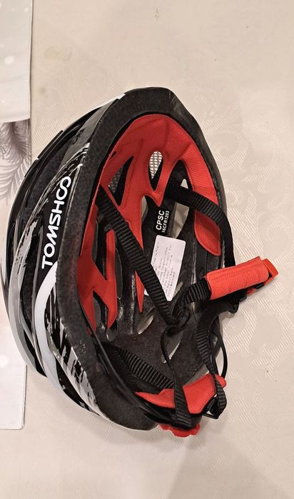 Предпазна каска за колоездене