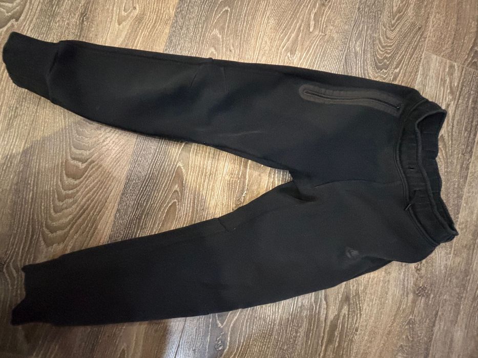 Nike Tech Fleece комплект Junior L (147-158 см) Оригинален