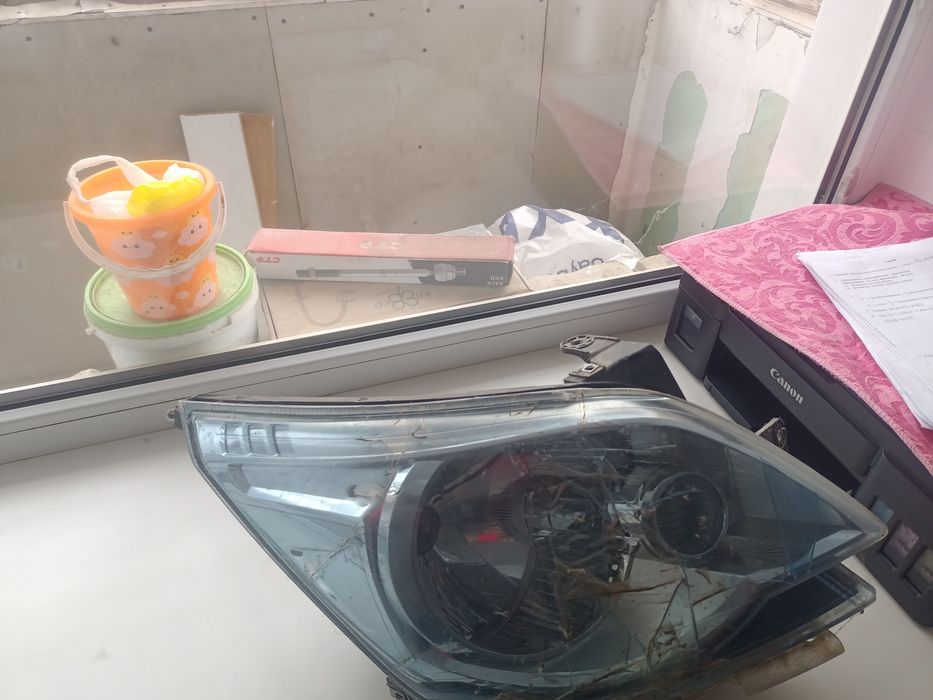 Продам фар кобальта