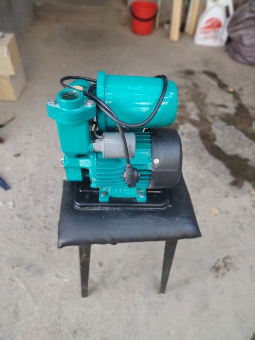 Срочно продается водяной насос LEO 750A