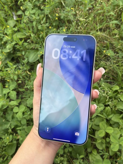 Телефон iPhone 17 pro maz