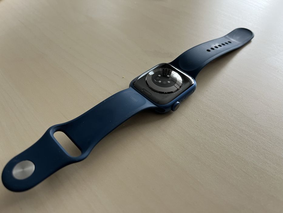 Apple Watch 7, GPS, Carcasa Blue Aluminium 45mm, Abyss Blue Sport Band