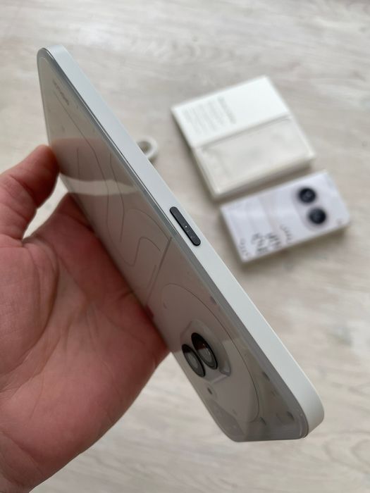 Nothing phone 2a. Дешево!