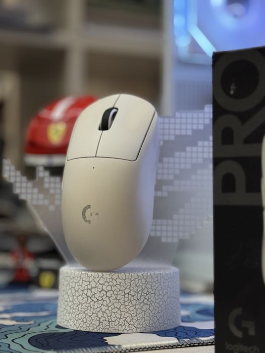 Мышка Logitech pro x SUPERLIGHT