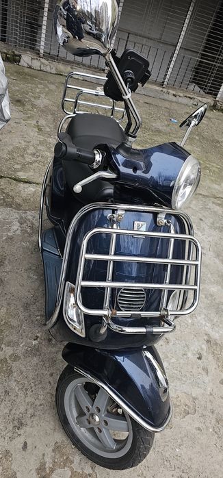 Piaggio Vespa  LX 50  4 timpi