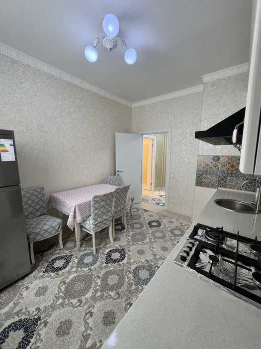 R3 Сдаётся 2/6/11 квартира ор-р Дружба народов !